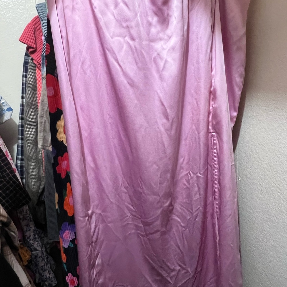 Elegant Pink Satin skirt